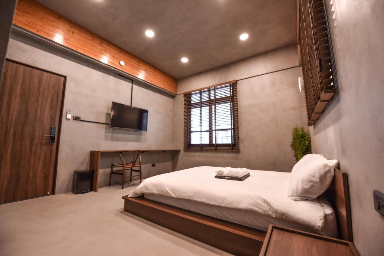 Eryang Homestay Tainan Eksteriør bilde