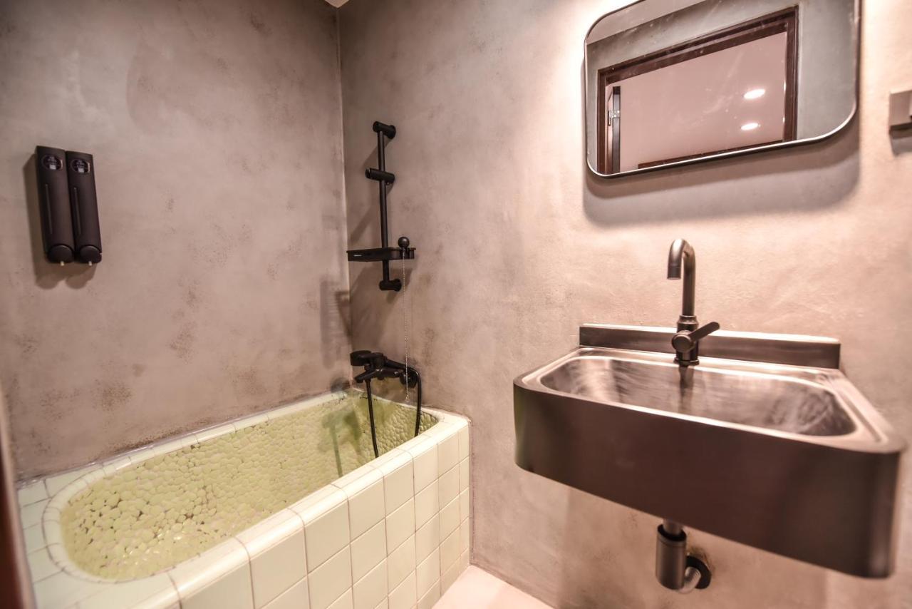 Eryang Homestay Tainan Eksteriør bilde